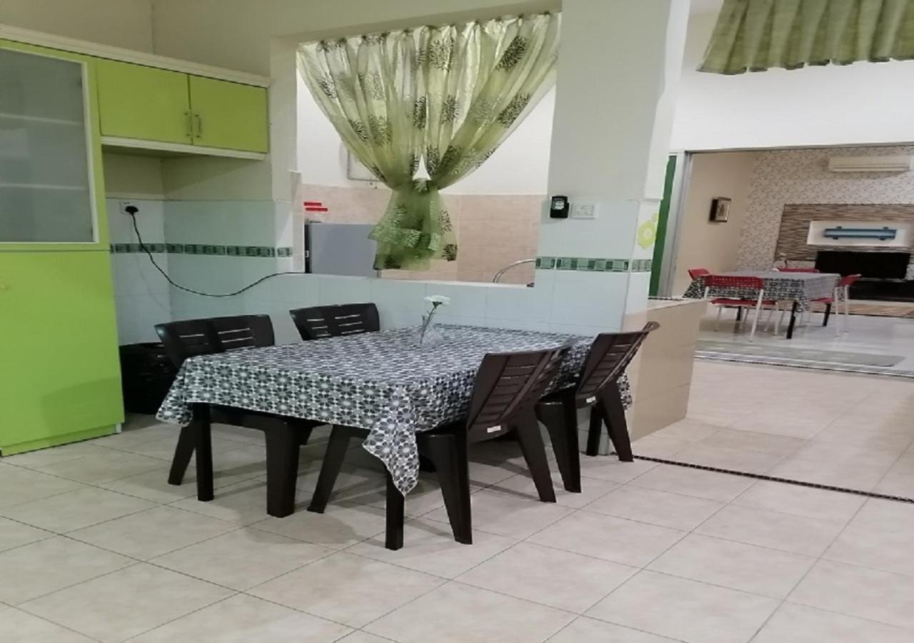Bukit Baru Homestay Malacca Luaran gambar